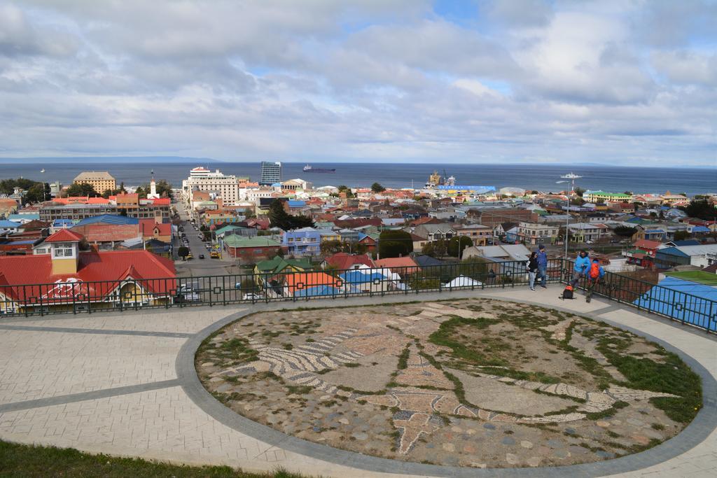 Hostal Aventura Austral Punta Arenas Exterior foto