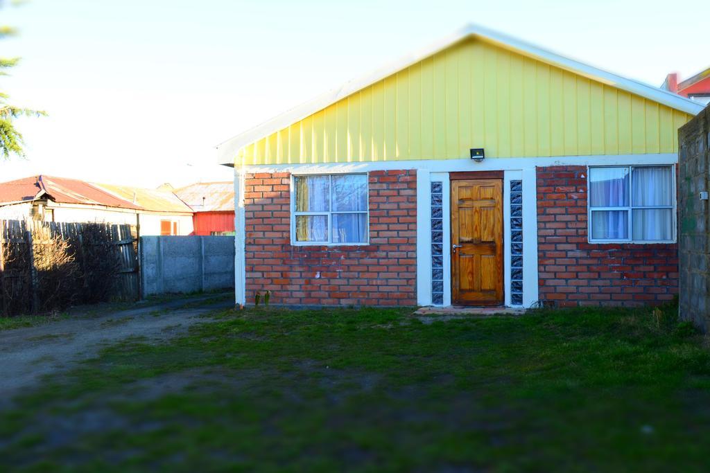 Hostal Aventura Austral Punta Arenas Exterior foto