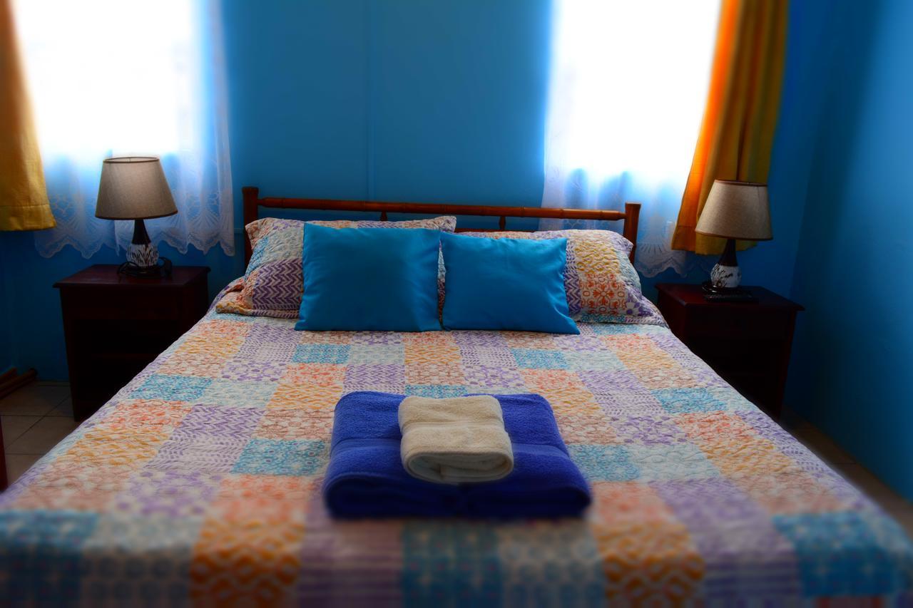 Hostal Aventura Austral Punta Arenas Exterior foto