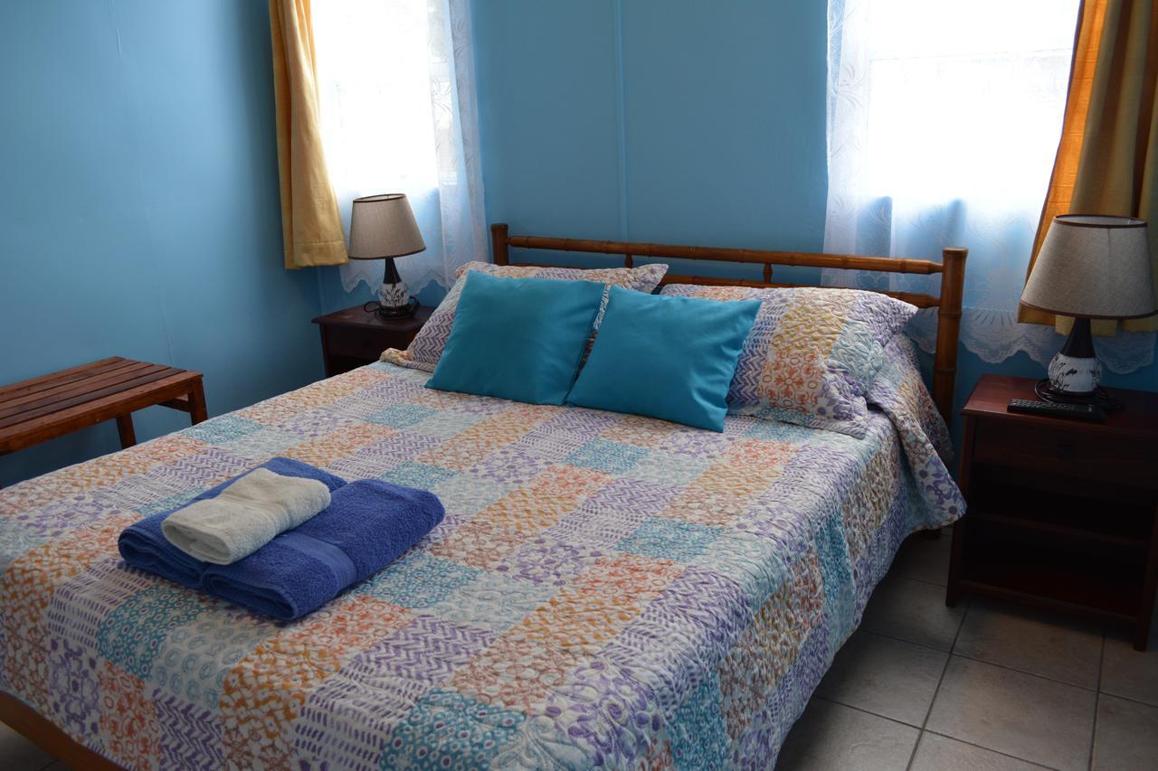 Hostal Aventura Austral Punta Arenas Exterior foto