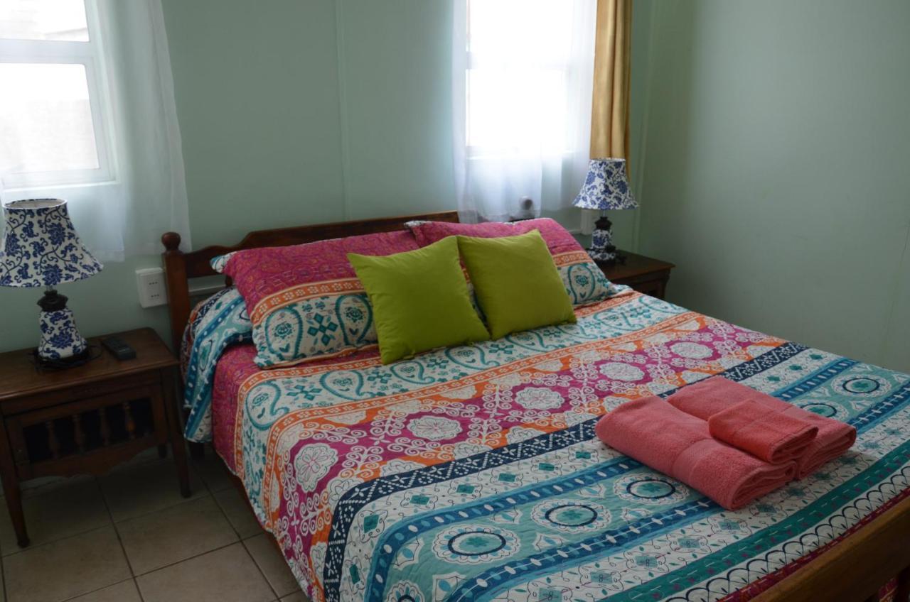Hostal Aventura Austral Punta Arenas Exterior foto